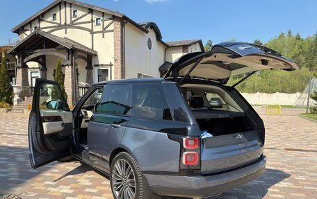 Land Rover Range Rover IV рестайлинг, 2018 год, 6 800 000 рублей, 7 фотография