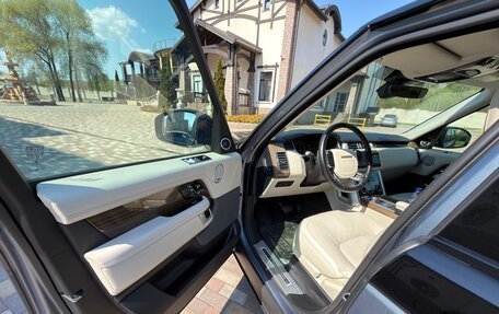 Land Rover Range Rover IV рестайлинг, 2018 год, 6 800 000 рублей, 14 фотография