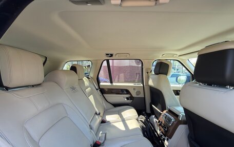Land Rover Range Rover IV рестайлинг, 2018 год, 6 800 000 рублей, 20 фотография