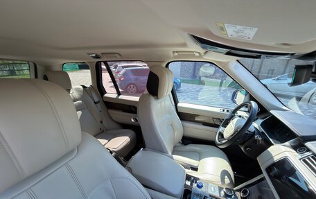 Land Rover Range Rover IV рестайлинг, 2018 год, 6 800 000 рублей, 23 фотография