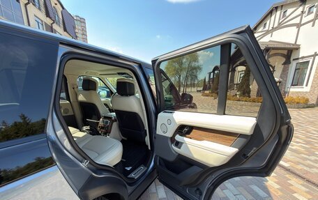 Land Rover Range Rover IV рестайлинг, 2018 год, 6 800 000 рублей, 21 фотография