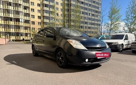 Toyota Prius, 2004 год, 420 000 рублей, 3 фотография