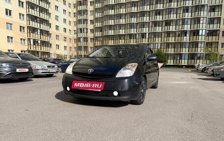Toyota Prius, 2004 год, 420 000 рублей, 2 фотография