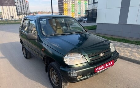 Chevrolet Niva I рестайлинг, 2005 год, 149 000 рублей, 3 фотография