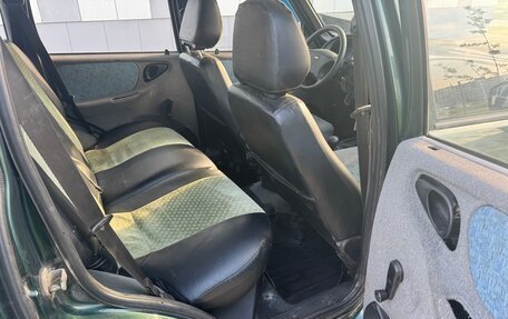 Chevrolet Niva I рестайлинг, 2005 год, 149 000 рублей, 20 фотография