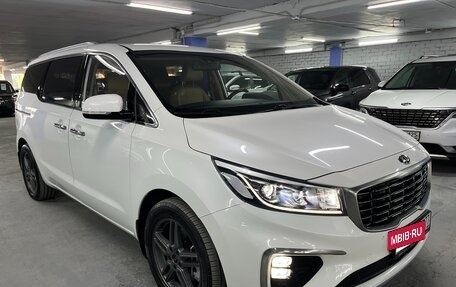 KIA Carnival III, 2019 год, 3 150 000 рублей, 3 фотография
