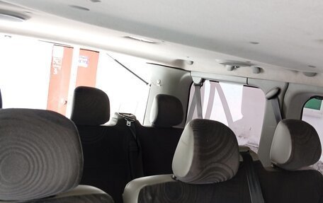 Renault Trafic, 2011 год, 1 520 000 рублей, 8 фотография