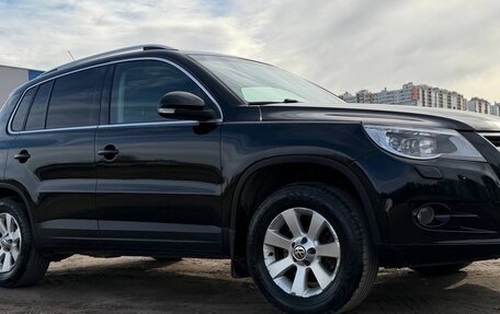 Volkswagen Tiguan I, 2010 год, 1 060 000 рублей, 5 фотография