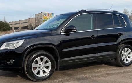Volkswagen Tiguan I, 2010 год, 1 060 000 рублей, 3 фотография