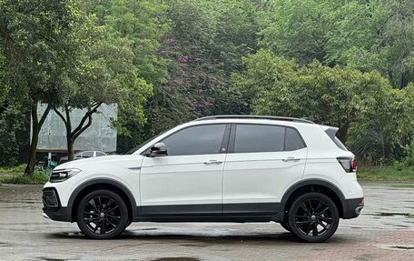 Volkswagen T-Cross I, 2022 год, 1 245 002 рублей, 7 фотография