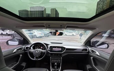 Volkswagen T-Cross I, 2022 год, 1 245 002 рублей, 12 фотография