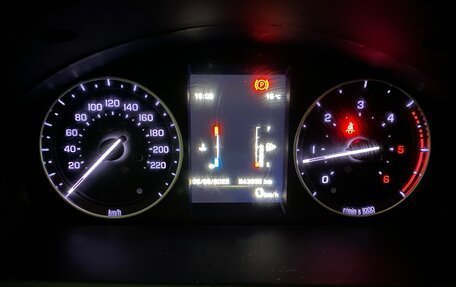 Land Rover Freelander II рестайлинг 2, 2014 год, 1 850 000 рублей, 11 фотография