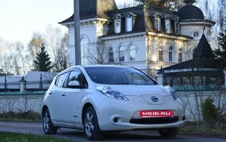 Nissan Leaf I, 2012 год, 705 000 рублей, 2 фотография
