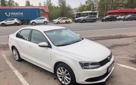 Volkswagen Jetta VI, 2012 год, 950 000 рублей, 6 фотография
