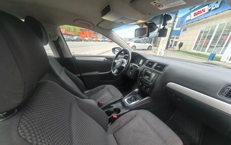 Volkswagen Jetta VI, 2012 год, 950 000 рублей, 7 фотография