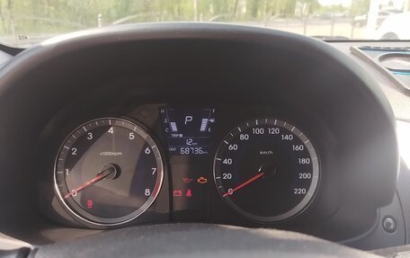 Hyundai Solaris II рестайлинг, 2011 год, 840 000 рублей, 5 фотография