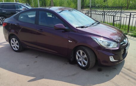 Hyundai Solaris II рестайлинг, 2011 год, 840 000 рублей, 8 фотография