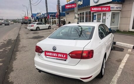 Volkswagen Jetta VI, 2012 год, 950 000 рублей, 4 фотография