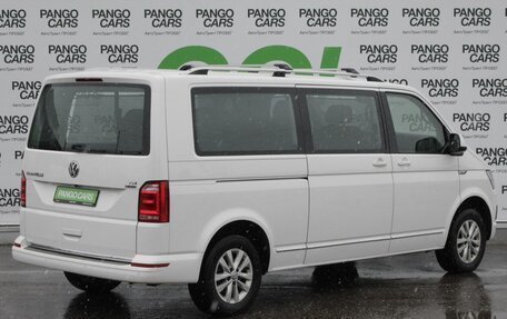 Volkswagen Caravelle T6 рестайлинг, 2017 год, 3 285 000 рублей, 5 фотография