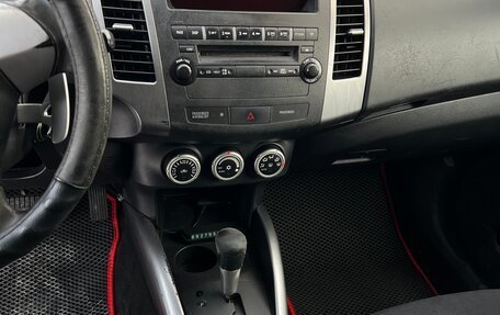 Mitsubishi Outlander III рестайлинг 3, 2008 год, 890 000 рублей, 10 фотография
