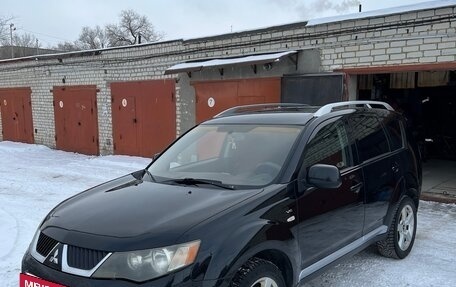 Mitsubishi Outlander III рестайлинг 3, 2008 год, 890 000 рублей, 3 фотография