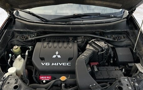 Mitsubishi Outlander III рестайлинг 3, 2008 год, 890 000 рублей, 11 фотография
