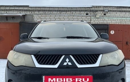 Mitsubishi Outlander III рестайлинг 3, 2008 год, 890 000 рублей, 15 фотография