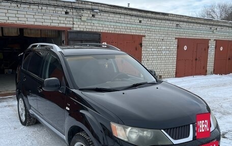 Mitsubishi Outlander III рестайлинг 3, 2008 год, 890 000 рублей, 4 фотография