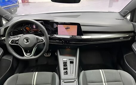Volkswagen Golf VIII, 2022 год, 1 990 000 рублей, 10 фотография