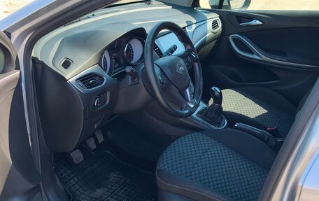 Opel Astra K, 2018 год, 1 000 050 рублей, 9 фотография
