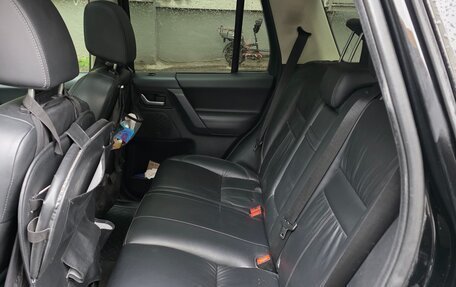 Land Rover Freelander II рестайлинг 2, 2012 год, 1 900 000 рублей, 15 фотография