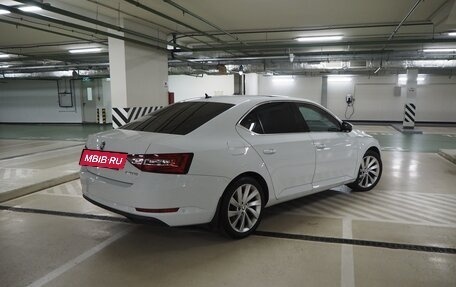 Skoda Superb III рестайлинг, 2015 год, 1 900 000 рублей, 7 фотография