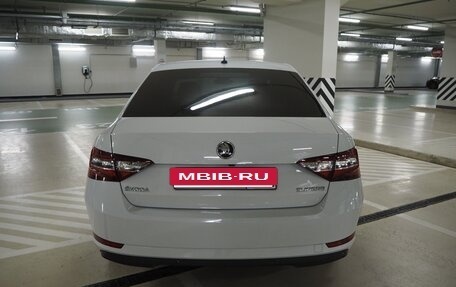 Skoda Superb III рестайлинг, 2015 год, 1 900 000 рублей, 8 фотография