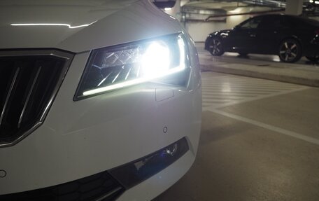 Skoda Superb III рестайлинг, 2015 год, 1 900 000 рублей, 12 фотография