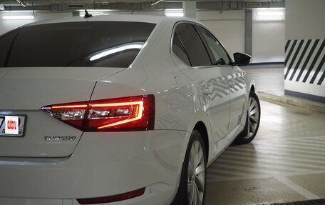 Skoda Superb III рестайлинг, 2015 год, 1 900 000 рублей, 11 фотография