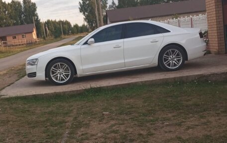Audi A8, 2010 год, 650 000 рублей, 3 фотография