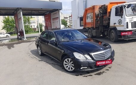 Mercedes-Benz E-Класс, 2010 год, 1 050 000 рублей, 7 фотография