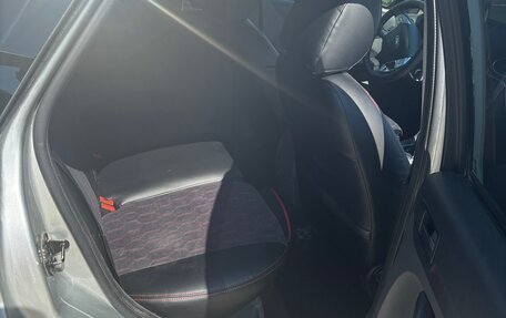 Ford Focus II рестайлинг, 2005 год, 400 000 рублей, 16 фотография