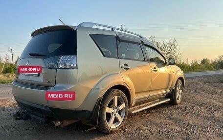Mitsubishi Outlander III рестайлинг 3, 2008 год, 755 000 рублей, 3 фотография