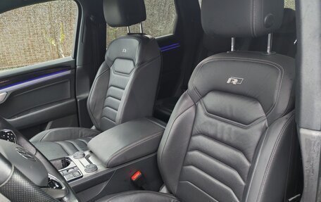Volkswagen Touareg III, 2021 год, 6 820 000 рублей, 17 фотография