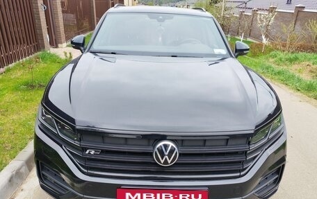 Volkswagen Touareg III, 2021 год, 6 820 000 рублей, 3 фотография