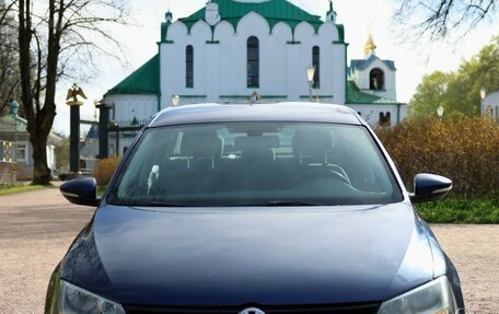 Volkswagen Jetta VI, 2014 год, 880 000 рублей, 2 фотография