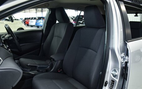 Toyota Corolla, 2019 год, 1 879 000 рублей, 6 фотография