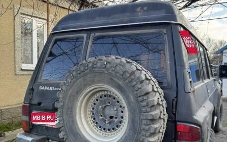 Nissan Safari IV, 1995 год, 1 500 000 рублей, 4 фотография
