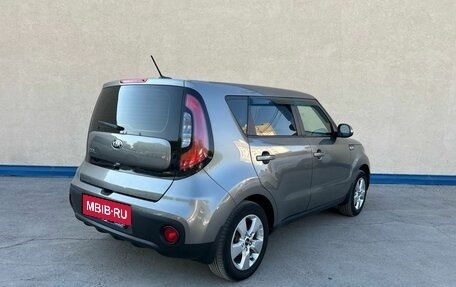 KIA Soul II рестайлинг, 2019 год, 1 700 000 рублей, 5 фотография