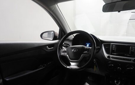 Hyundai Solaris II рестайлинг, 2017 год, 1 265 000 рублей, 13 фотография
