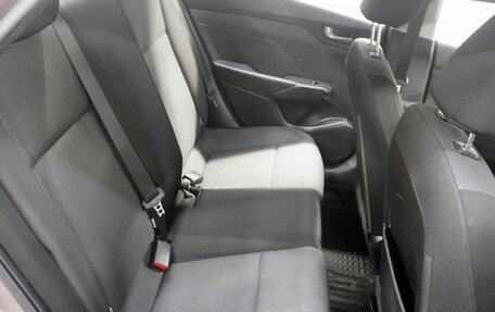Hyundai Solaris II рестайлинг, 2017 год, 1 265 000 рублей, 10 фотография