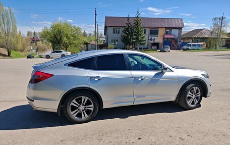 Honda Crosstour I рестайлинг, 2011 год, 1 250 000 рублей, 8 фотография