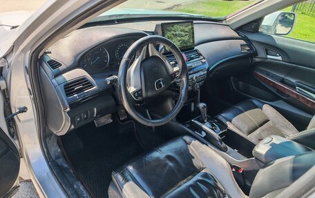 Honda Crosstour I рестайлинг, 2011 год, 1 250 000 рублей, 18 фотография