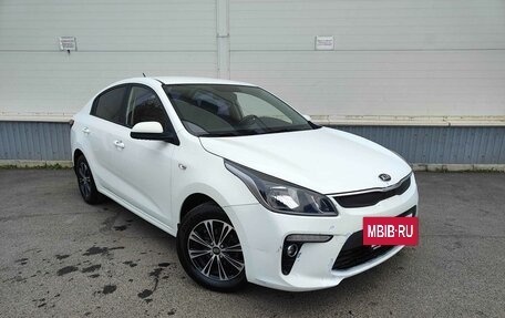 KIA Rio IV, 2017 год, 1 030 000 рублей, 3 фотография